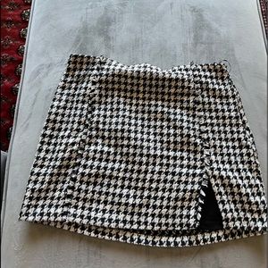 ZARA slit plaid skirt short